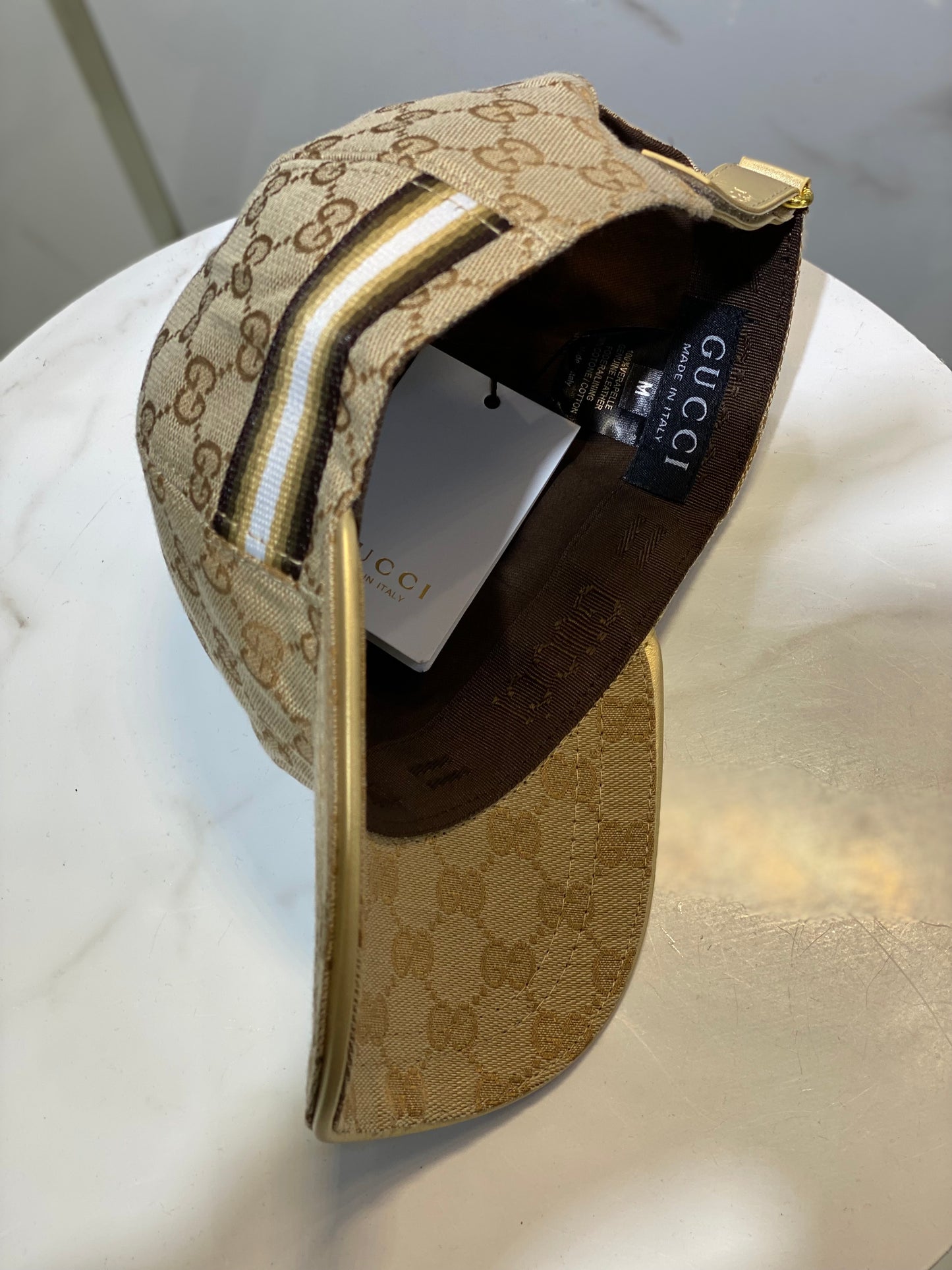 Gucci gold